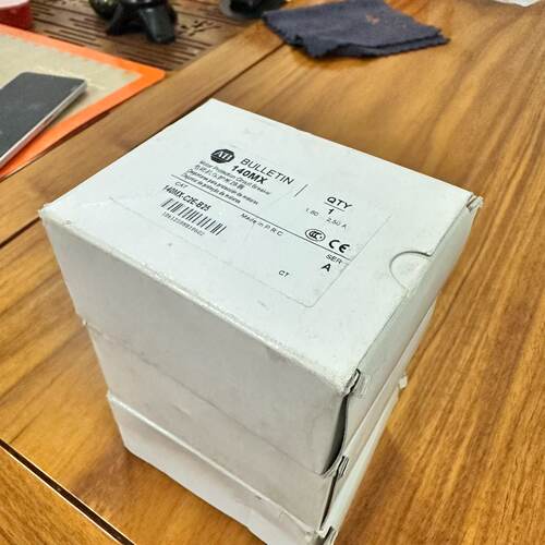 议价Ab Motor Protection Circuit Breaker 140Mx-C2e-B25 Br New
