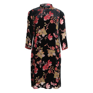 美丽客栈大码女装2025冬新款100%桑蚕丝丝绒烧花新中式胖mm连衣裙