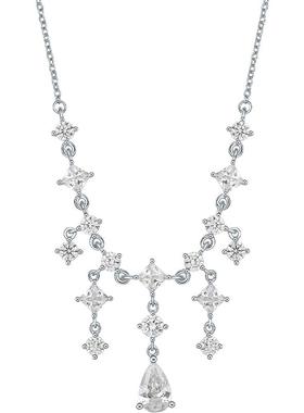 周六福项链女水滴链坠S925银经典大气时尚送女友本命年礼物