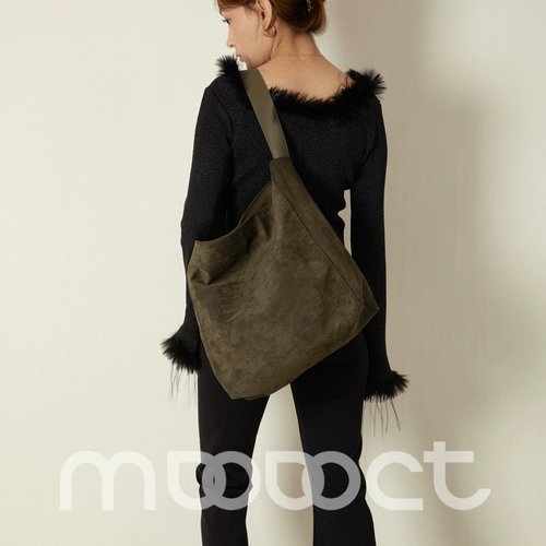 Meidu Custom Mdodoct Brand Light Luxury Women's Women's Women's Gust -Capacity Traveling Velvet High -Level Pleack Big Bag