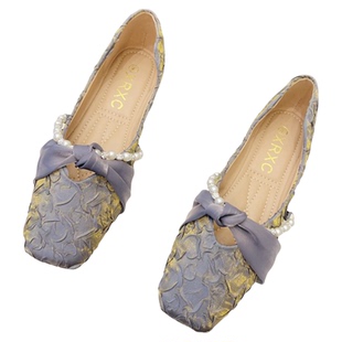 复古软底不累脚单鞋女2026春秋季新款温柔晚风配裙子串珠平底瓢鞋