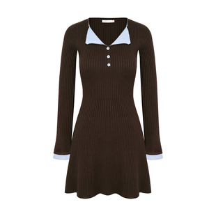 Kroche 26ss 浪漫法式 假两件 撞色翻领微喇袖针织打底连衣短裙