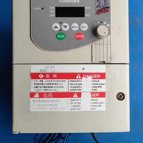 东芝变频器VFS9-4015PL-WN(1)，380V，1.