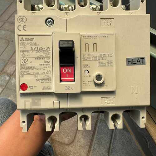 三菱漏电断路器NV125SV4P32A适用电压200