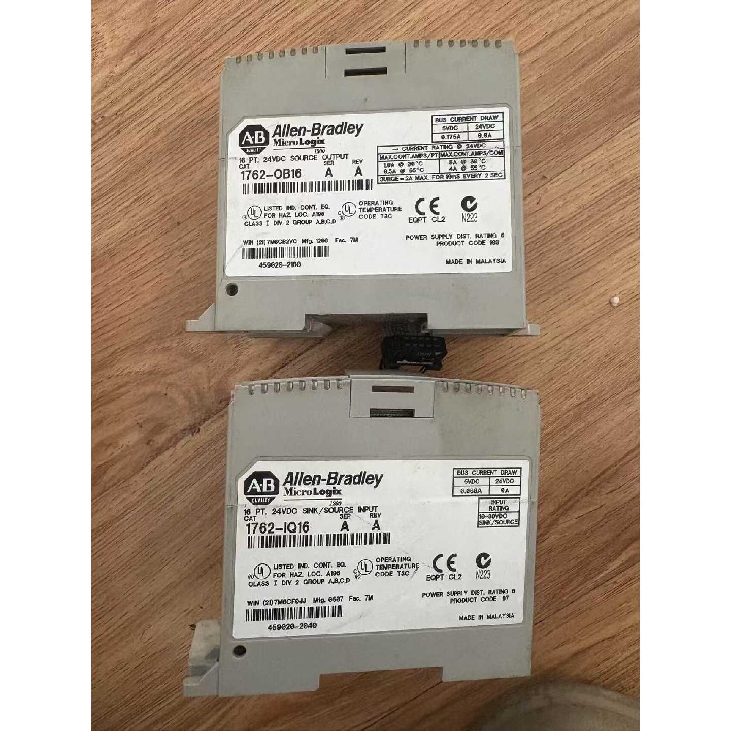 议价-1762-IQ16 ABplc模块实物图拍摄用,
