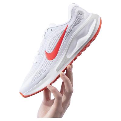 Nike耐克百搭缓震耐磨跑步鞋