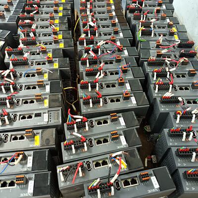 议价Disassembled Xinjie Bus 400W Servo Motor Ds5c120P4Pta适