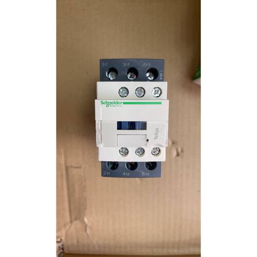 〔议价-可维修〕施耐德交流接触器 LC1D38 P7C 工控自动化设备备