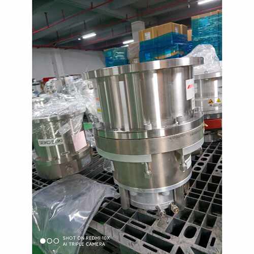 几乎全新 BOC Edwards STP-F2203C涡轮分—议价