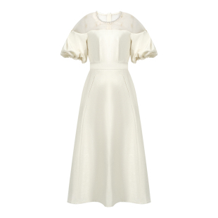 正式场合高级感初恋白色连衣裙端庄大气露锁骨性感优雅生日长裙子