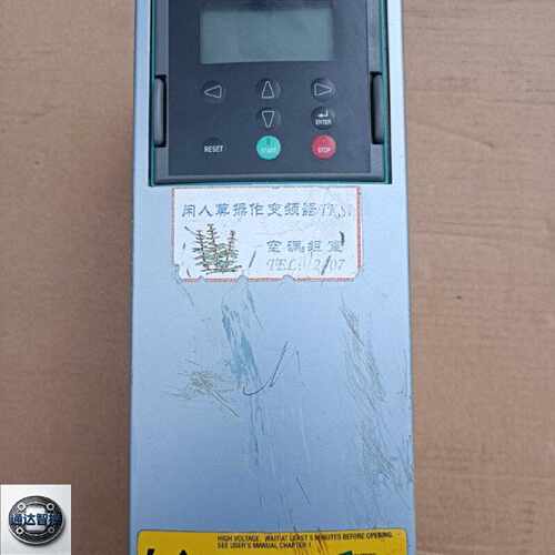可维修伟肯变频器3.0CXS4G2I13.04.