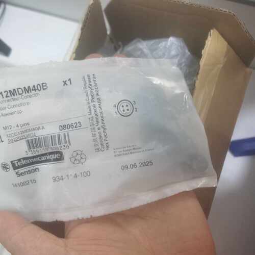 议价施耐德  接头XZCC12MDM40B价格面议