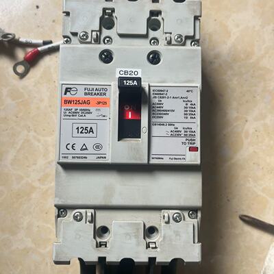 询价-漏电断路器BW125JAG，3P125A，成色新新，