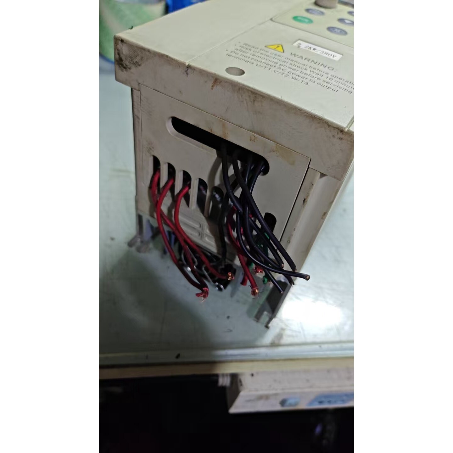 议价泰科变频器TK6000-4T2-2GB,2.2KW功率,38
