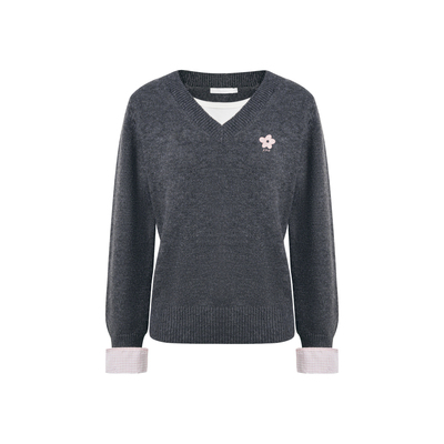 假两件格纹拼接花灰色v领毛衣