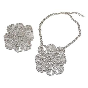 欧美重工金属镂空花朵chocker手工水钻轻奢项链高级感颈链胸针女