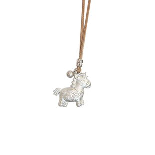 足银9999珐琅小木马项链纯银本命年可爱卡通暴富马上有钱吊坠送礼