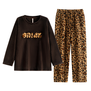 悦内睡衣女款秋冬季法兰绒加厚加绒珊瑚绒家居服冬装保暖休闲豹纹