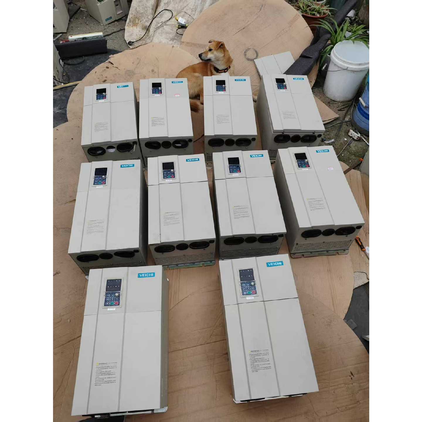询价-伟创变频器AC70-T3-037G/045P件，有生锈成图片