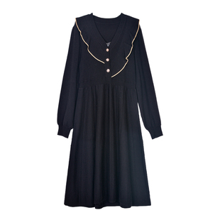 快乐屋哺乳连衣裙秋冬款大码宽松气质长款外出法式红色毛衣孕妇裙