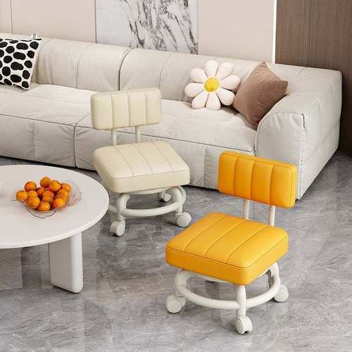 新款万向轮凳子滑轮方形网红子矮凳拆鞋家用懒人快递靠背椅带轮换