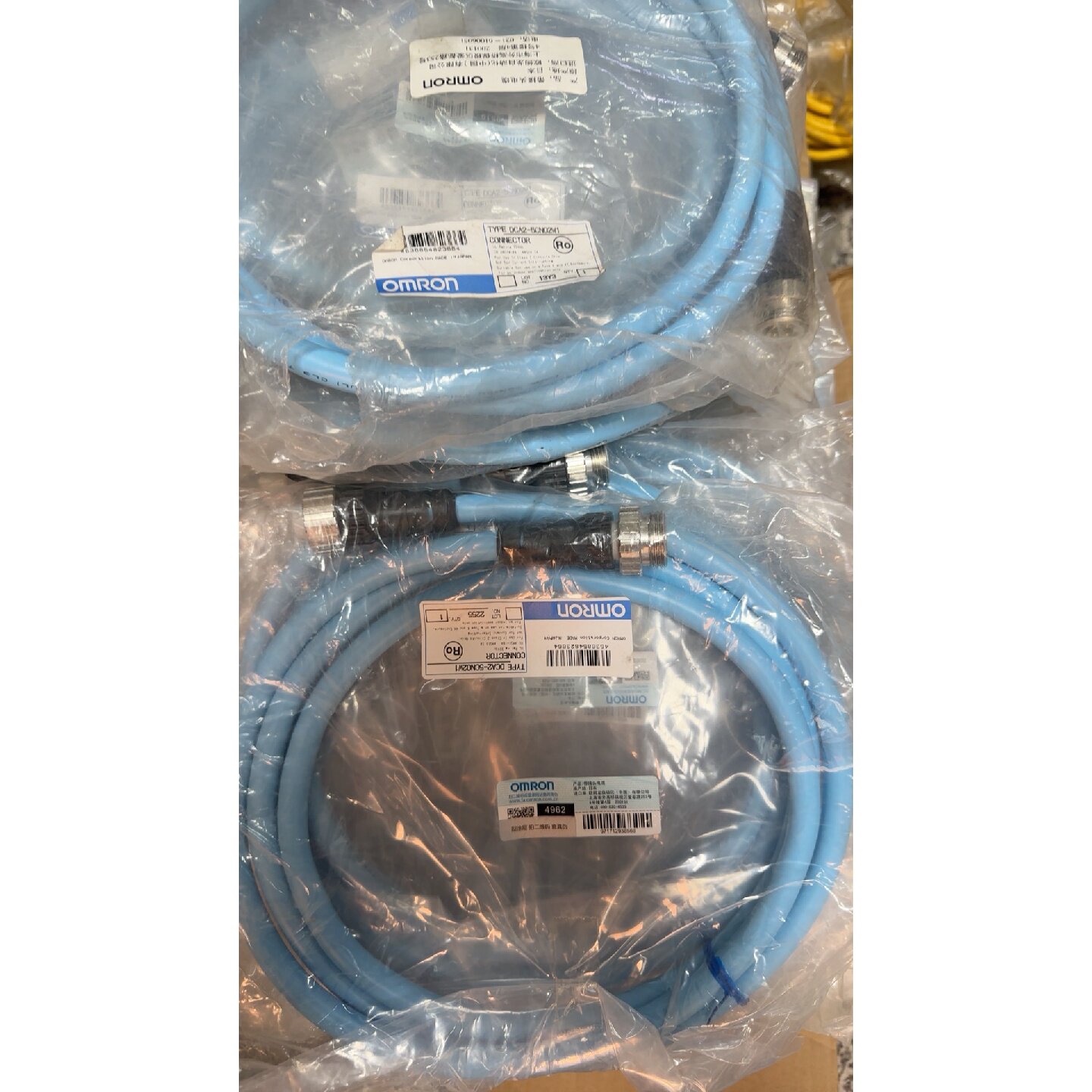议价全新原装总线电缆DCA25CN02W1全新未拆封维修图片
