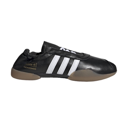 adidas阿迪达斯三叶草女TAEKWONDO MEI跆拳道文化薄底鞋 KK0276