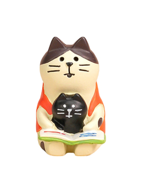 可爱治愈猫亲子阅读桌面摆件
