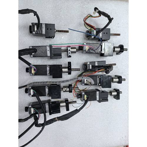 议价东方步进调CO60V-90212P步进电机，拆机件，实物拍