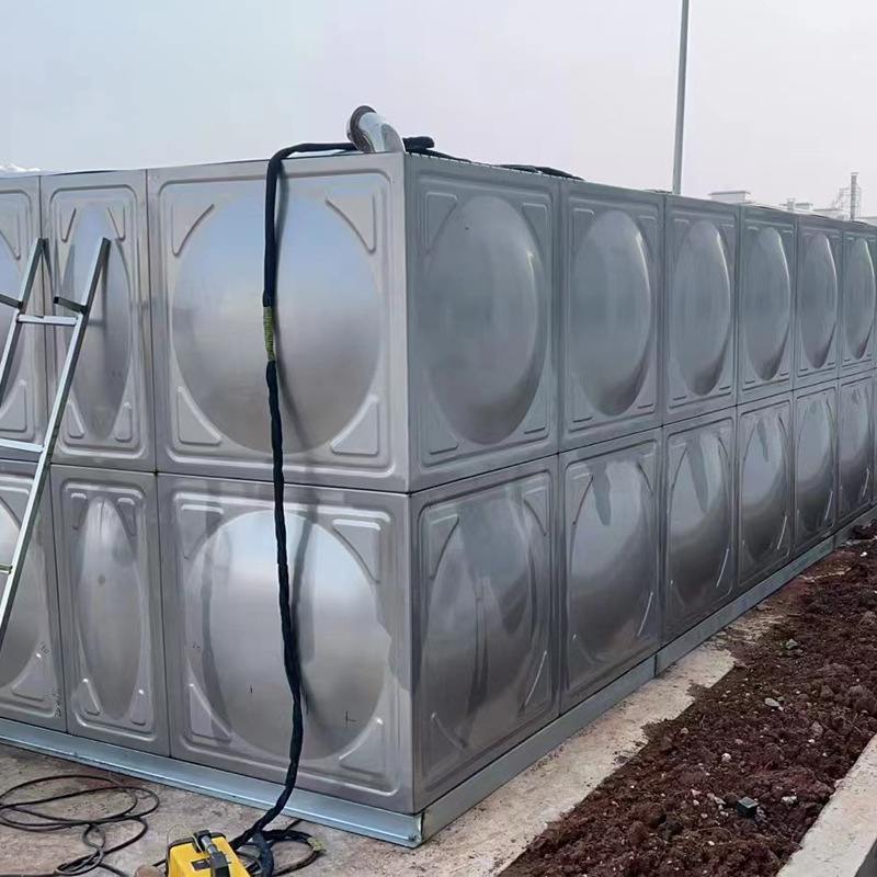 SUS304-2B不锈钢保温消防水箱 圆形方形蓄水池 太能阳储水桶批发