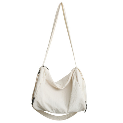 运动瑜伽健身包女收纳行李袋大容量轻便休闲户外斜挎包旅行背包男