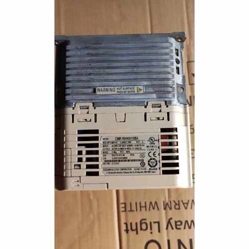 议价安川变频器CIMRVB4A0011BBA5.5kw3维修