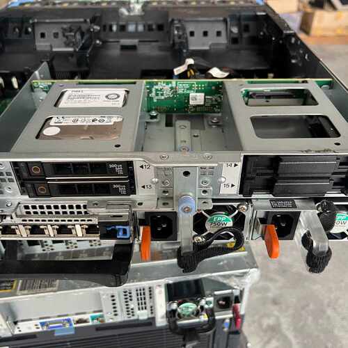 原装拆机的机器，成色9成！DELL R740XD准系统 12议价