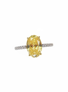 浪漫传说高碳钻鹅黄椭圆形戒指