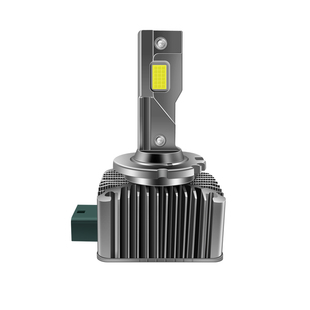 适用凯迪拉克XTS SLS XT5 SRX CTS迈锐宝翼虎氙气灯泡升级改装LED