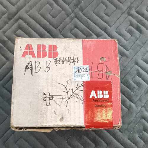 询ABB PM573 CPU模块，型号1SAP130300R0