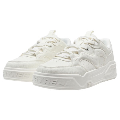 特步征程板鞋男2025秋季新款轻便增高百搭休闲运动鞋975319310037