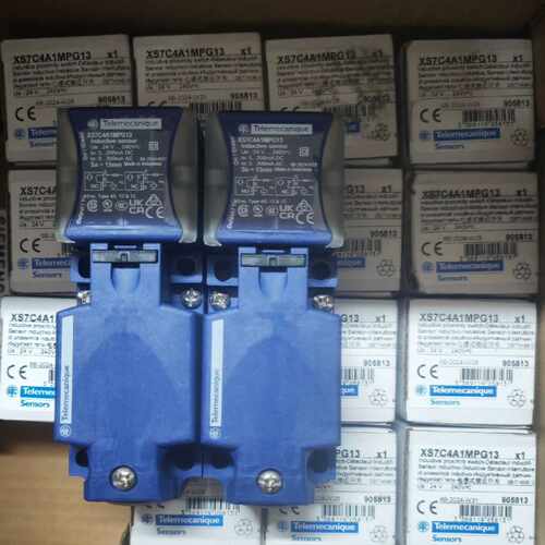 议价施耐德XS8C4A1MPG13电感式接近开关24V至240V通用全新正品
