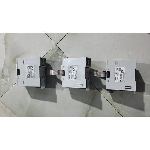 议价FX5U80MTESPLC模块输入10适用