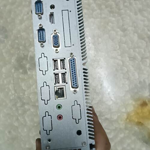溢价-SOKON硕控SBOX-C8737-A机器人用工控机一台，成