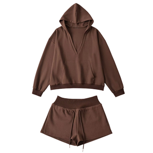 YoungGirlDay 松弛感V领连帽宽松显瘦休闲卫衣高腰抽绳短裤套装潮