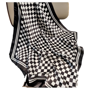 黑白棋盘格子围巾丝巾春秋冬款洋气时尚女夏季薄款2022新款小方巾