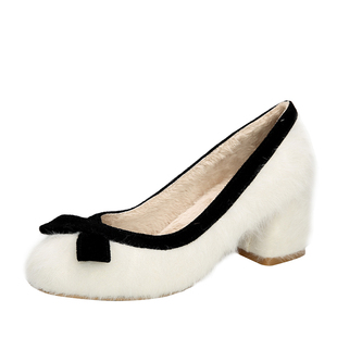 白色毛毛鞋秋冬季外穿棉单鞋2025新款气质法式少女加绒高跟鞋粗跟