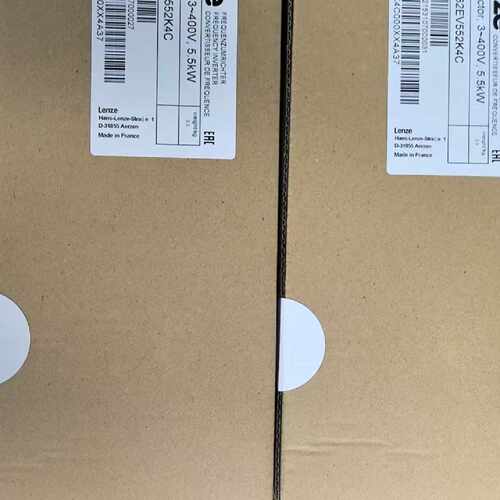 议价E82EV552-4B E82EV552-4C040 伦茨驱动器实拍库存现货优惠议