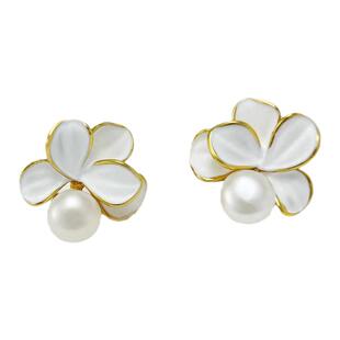 法式复古白色花朵珍珠耳钉轻奢高级气质耳环小众设计耳饰2025新款