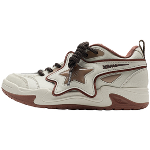 特步星星鞋丨板鞋女2025年新款时尚面包鞋防滑鞋子特步官方旗舰