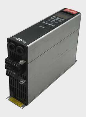 Danfoss VLT5002PT5B20EBR3DLF00A00C0 Frequenzumrichter