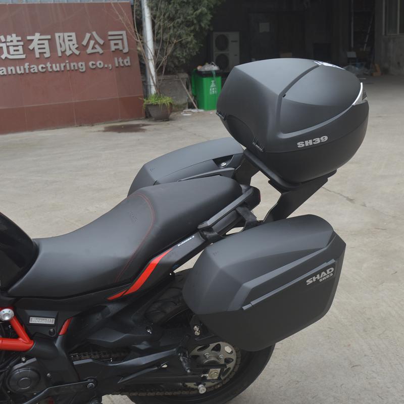 适用于贝纳利夏德黄龙300边箱侧箱后备箱尾箱302S快拆三箱架改装