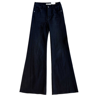 iez黑色牛仔裤女2025新款版型超好看的裤子直筒不贴腿微喇裤91977