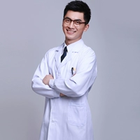 Лабораторная фабрика пищи белое пальто